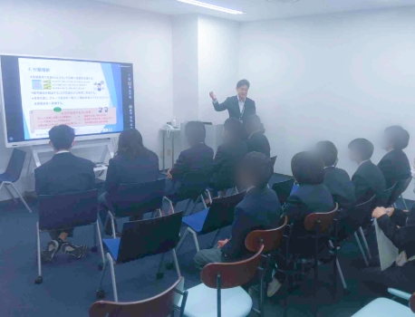 地域中学校訪問の受け入れの様子1